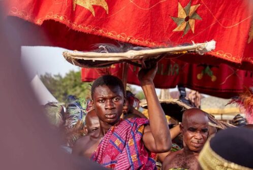 KENTE CLOTH: GHANA`S ASHANTI CULTURAL HERITAGE TO THE WORLD`S FASHION  CIVILIZATION